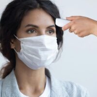 Alternative view of Beskontaktni infracrveni toplomer za čelo – medicinski